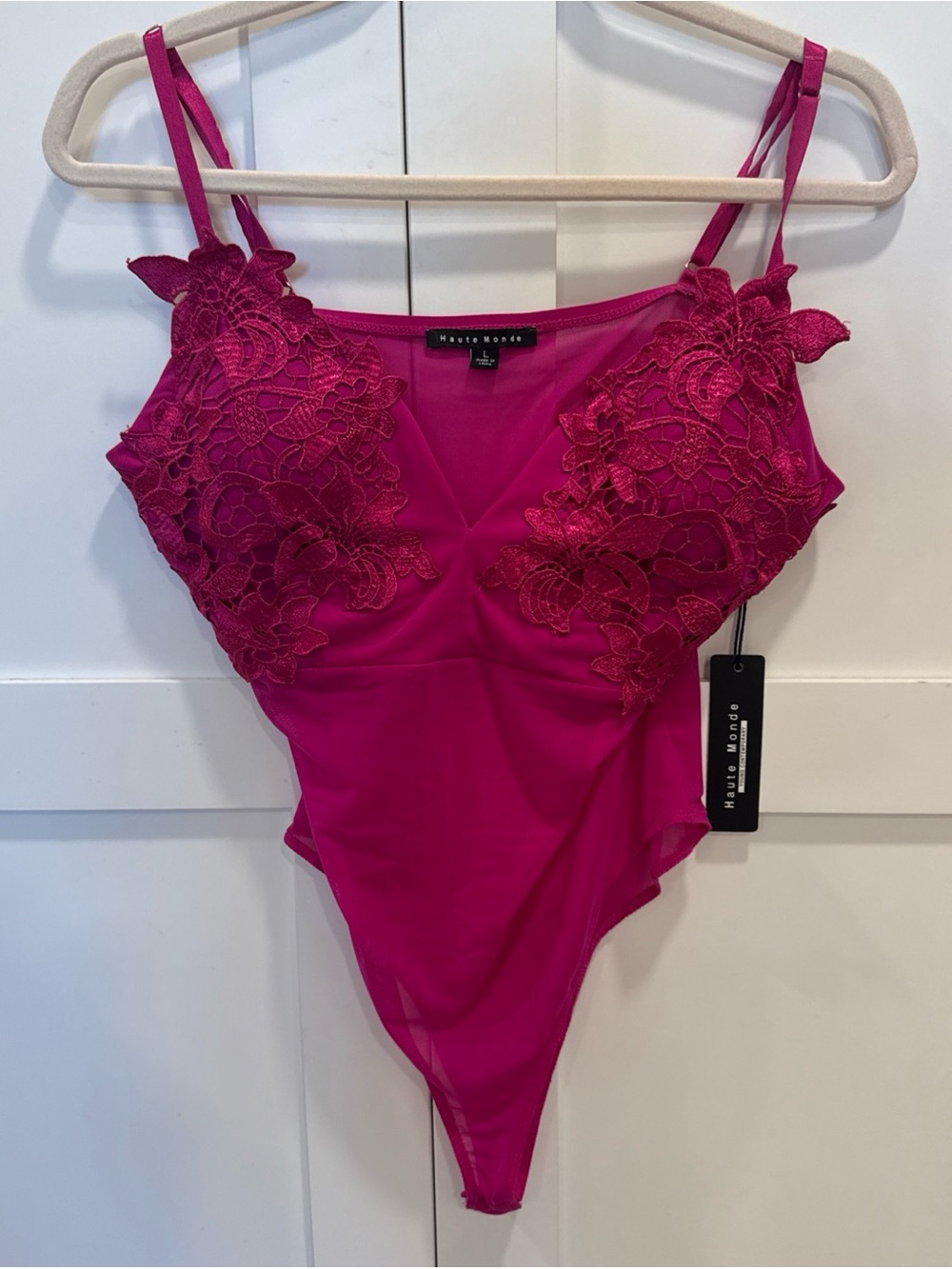 NWT Haute Monde Fuchsia Lace-Accent Bodysuit Sz L